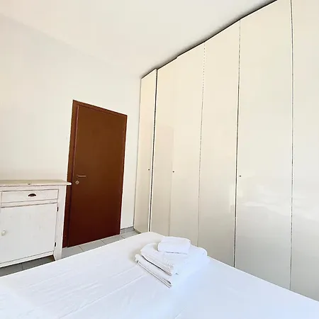 Apartment Metro Blu, Comodo Per Centro Di E Rho Fiera Milan