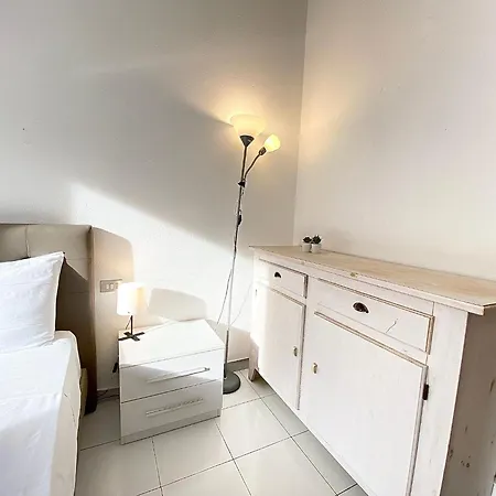 Apartment Metro Blu, Comodo Per Centro Di E Rho Fiera *